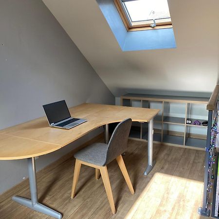 Chambre En Duplex, Entree Autonome, Sdb Privative Taverny Exteriör bild